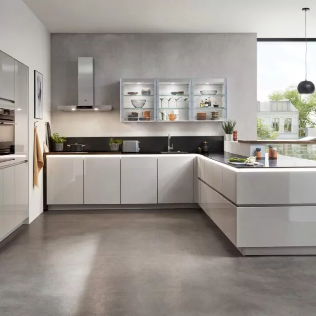 Bild von Nobilia Design Küche in weiss glänzend